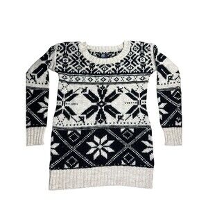 American Eagle Outfitters Navy and Cream Patterned Sweater